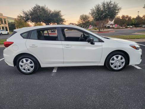 Used 2019 Subaru Impreza 2.0i image 8