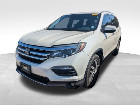 Used 2016 Honda Pilot Elite image 4