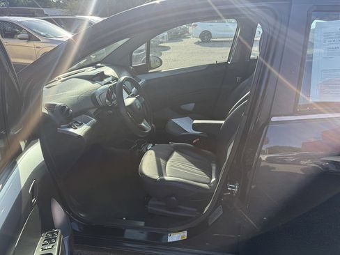 Used 2015 Chevrolet Spark LT FWD image 12