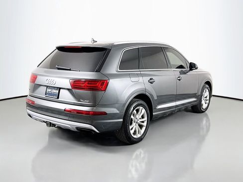 Used 2019 Audi Q7 3.0T Premium w/ Cold Weather Package image 7