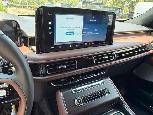 New 2026 Lincoln Aviator Reserve AWD/4WD image 27