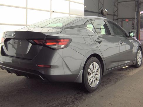 Used 2020 Nissan Sentra S w/ Trunk Package FWD image 5