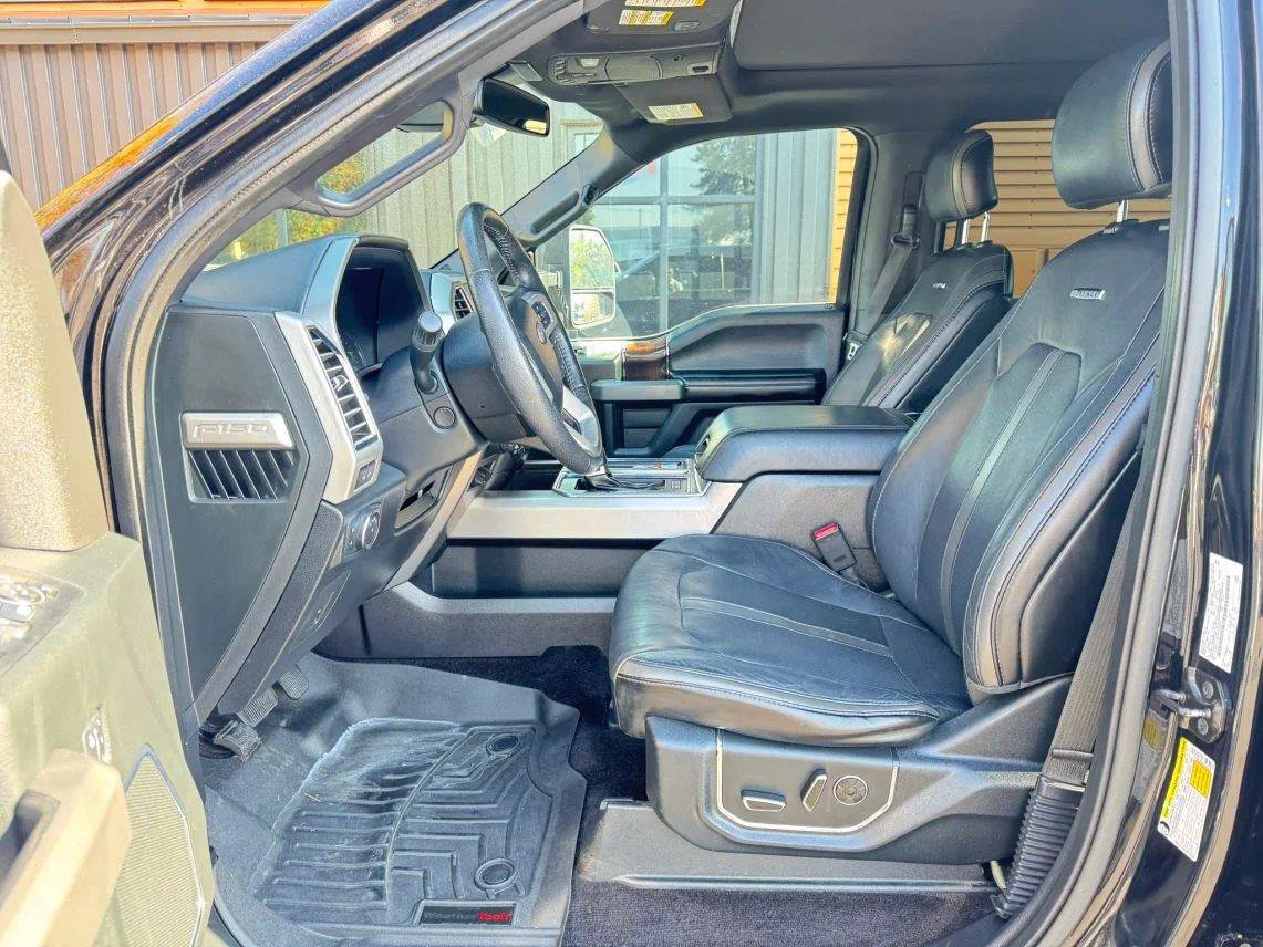 Used 2016 Ford F150 Platinum w/ Equipment Group 701A Luxury AWD/4WD image 12