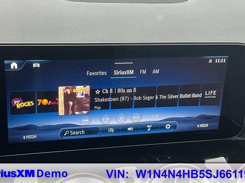 Certified 2025 Mercedes-Benz GLA 250 4MATIC image 28