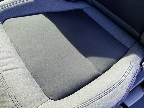 Used 2022 Ford Bronco Base image 14