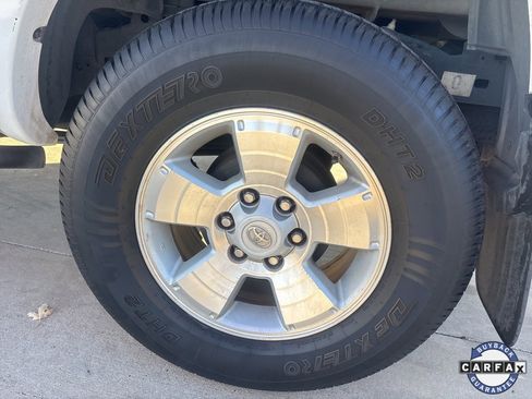 Used 2011 Toyota Tacoma PreRunner image 7