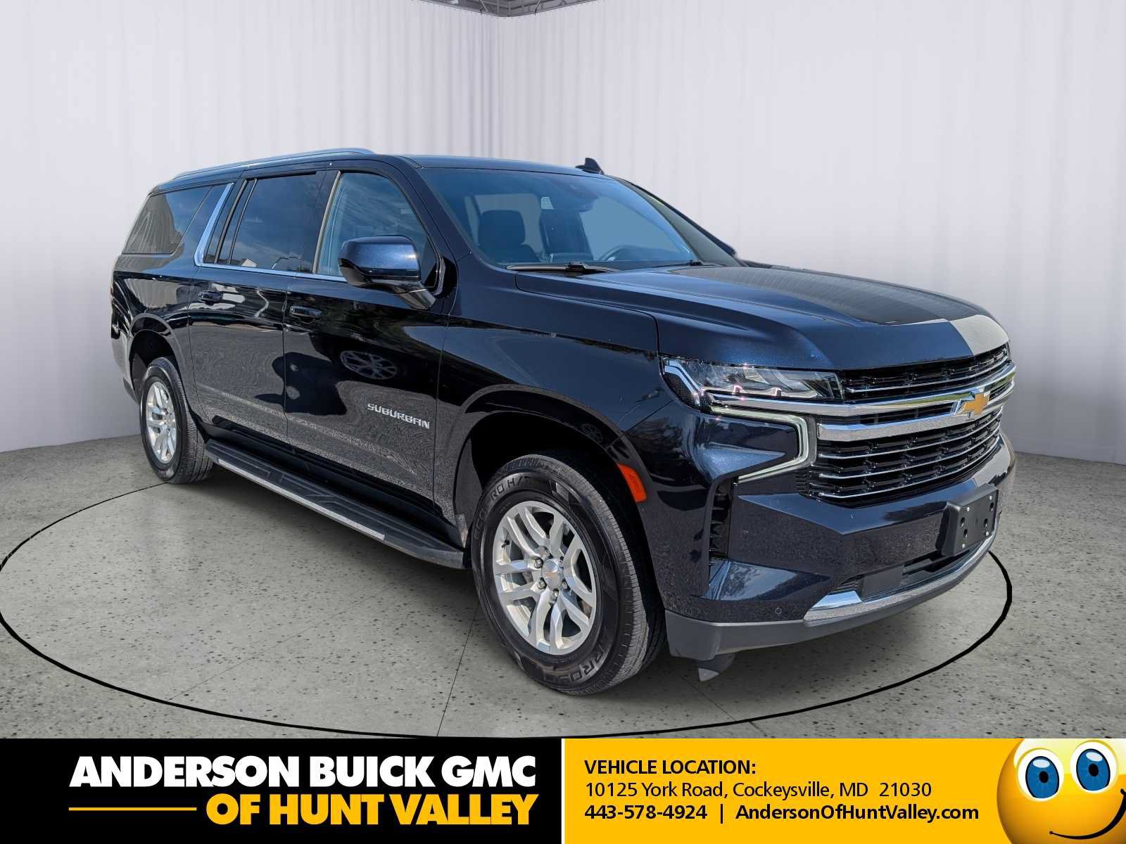 Used 2023 Chevrolet Suburban LT AWD/4WD image 1