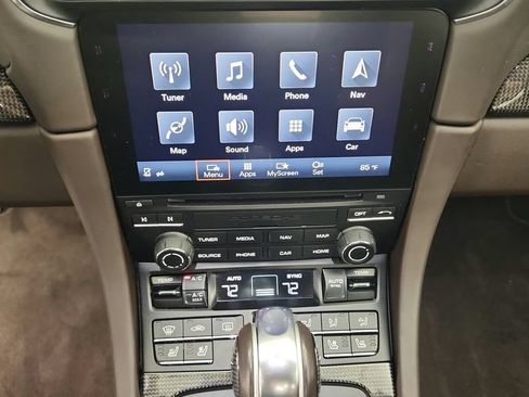 Used 2019 Porsche 911 Turbo AWD/4WD image 40