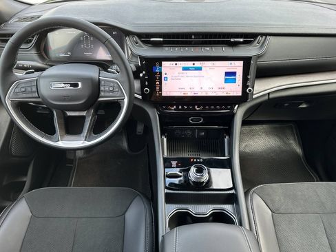 New 2026 Jeep Grand Cherokee L 4WD image 13