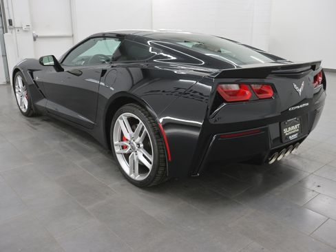 Used 2014 Chevrolet Corvette Stingray Coupe image 6