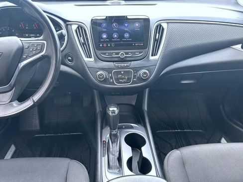 Used 2020 Chevrolet Malibu RS FWD image 13