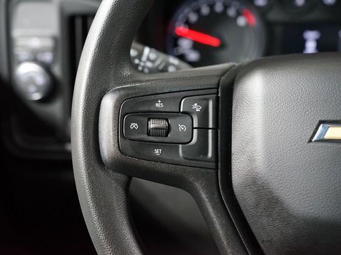 Used 2024 Chevrolet Silverado 1500 Custom image 13