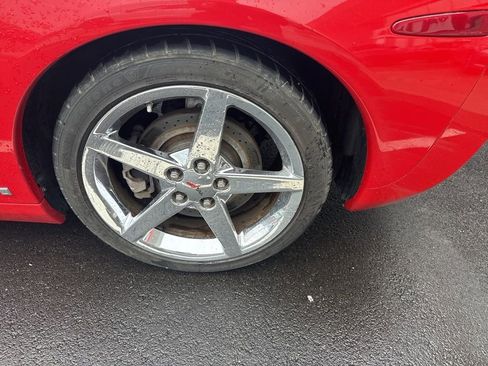 Used 2007 Chevrolet Corvette Convertible w/ Preferred Equipment Group image 9