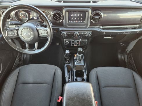 Used 2020 Jeep Wrangler Unlimited Sport image 25