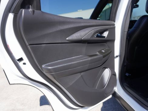 Used 2024 Chevrolet TrailBlazer ACTIV w/ Driver Confidence Package image 18