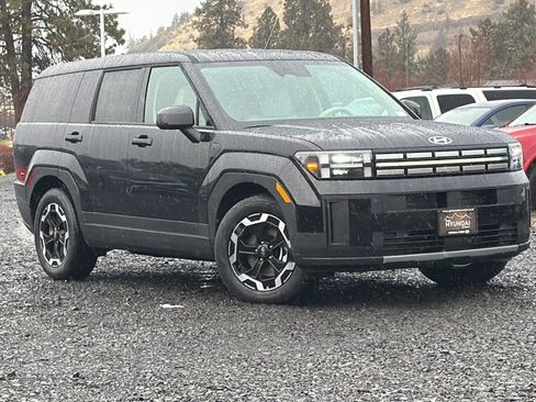 New 2026 Hyundai Santa Fe SE image 2