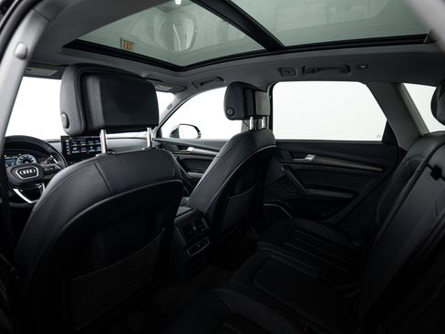 Certified 2023 Audi Q5 2.0T Premium Plus w/ Premium Plus Package image 19