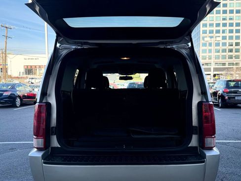 Used 2011 Dodge Nitro SXT image 38