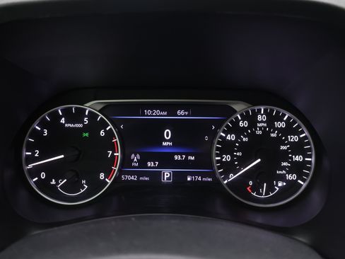 Used 2024 Nissan Sentra SV FWD image 10