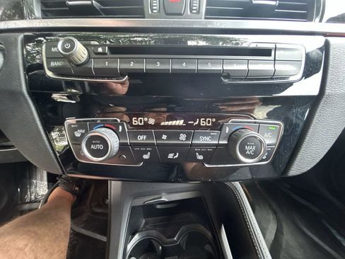 Used 2018 BMW X1 sDrive28i FWD image 19