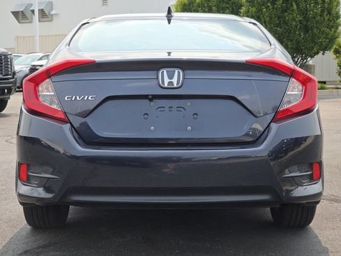 Used 2018 Honda Civic EX image 13