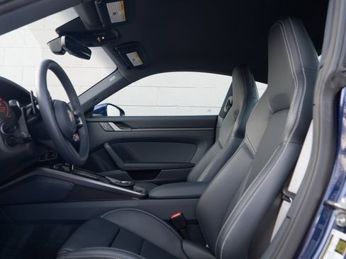 Certified 2025 Porsche 911 Carrera image 17