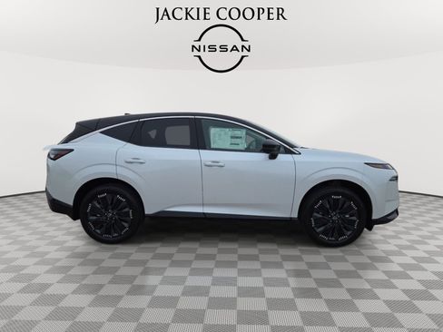 New 2026 Nissan Murano Platinum w/ Cargo Package AWD/4WD image 6