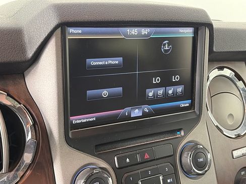 Used 2014 Ford F350 Lariat w/ Lariat Chrome Package AWD/4WD image 19