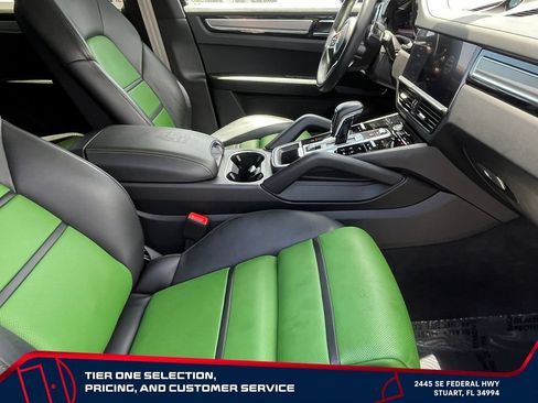 Used 2023 Porsche Cayenne Platinum Edition AWD/4WD image 20