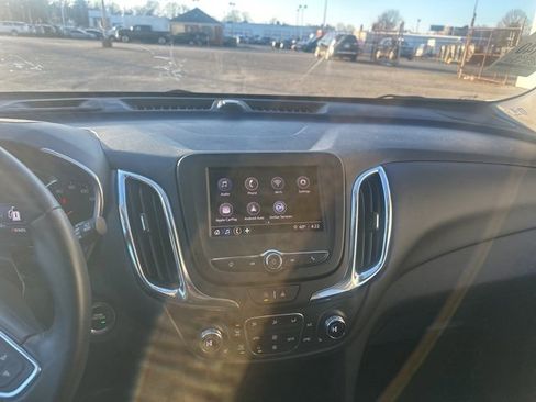 Certified 2024 Chevrolet Equinox LT w/ LPO, Floor Liner Package image 8