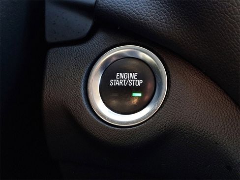 Certified 2023 Chevrolet Equinox LT image 24