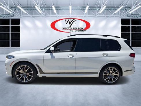 Used 2021 BMW X7 M50i w/ Dynamic Handling Package AWD/4WD image 6