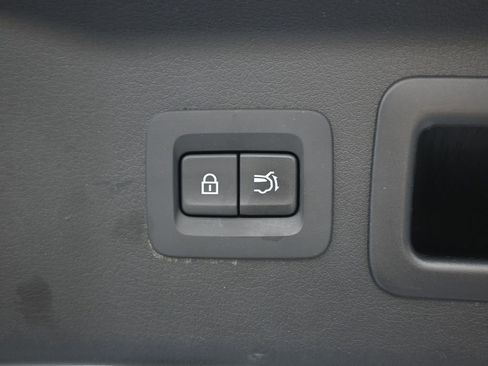 Used 2024 MAZDA CX-90 Plug-In Hybrid w/ Premium Plus image 17