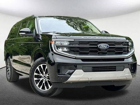 Certified 2025 Ford Expedition Max Platinum AWD/4WD image 2