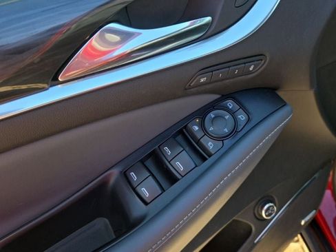 Used 2022 Buick Enclave Premium w/ Surround and Sites Package image 12