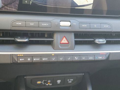 New 2026 Kia K4 LX FWD image 17