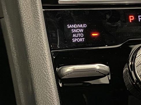 New 2025 Jeep Grand Cherokee L Limited w/ Black Appearance Package image 24