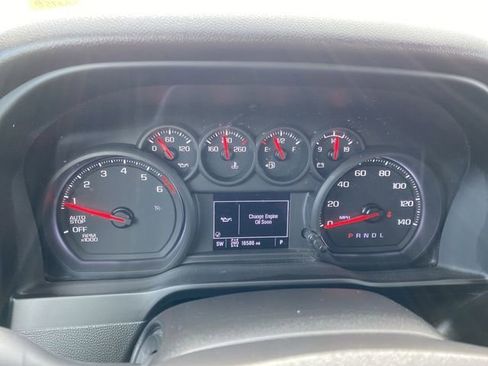 Used 2024 Chevrolet Silverado 1500 Custom w/ LPO, Dark Essentials Package AWD/4WD image 15