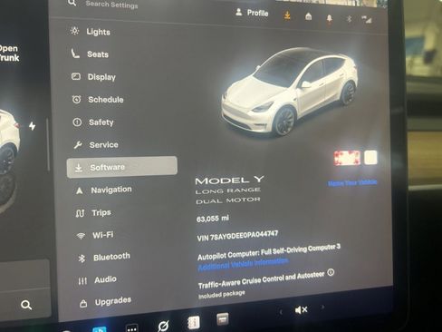 Used 2023 Tesla Model Y Long Range AWD/4WD image 4