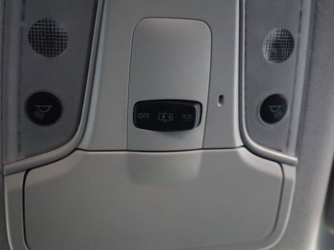 Used 2017 Toyota Prius Two FWD image 30