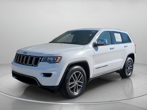 Used 2018 Jeep Grand Cherokee Limited image 11