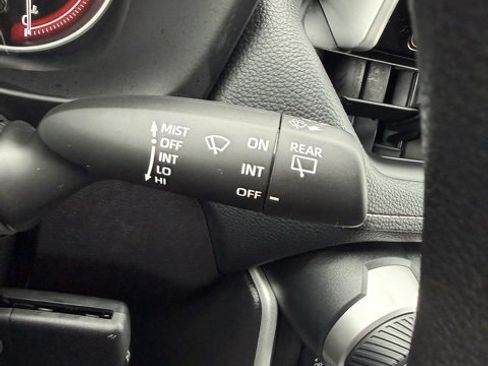 Used 2025 Toyota RAV4 LE image 23