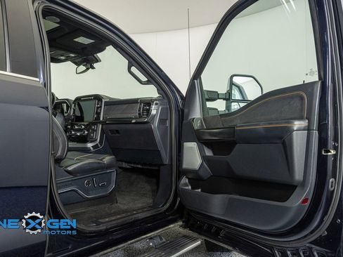 Used 2021 Ford F150 Platinum w/ Equipment Group 701A High AWD/4WD image 37