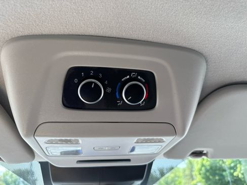 Used 2021 Ford Transit 350 XL RWD image 15