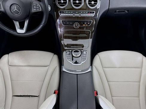Used 2018 Mercedes-Benz C 300 Sedan image 16