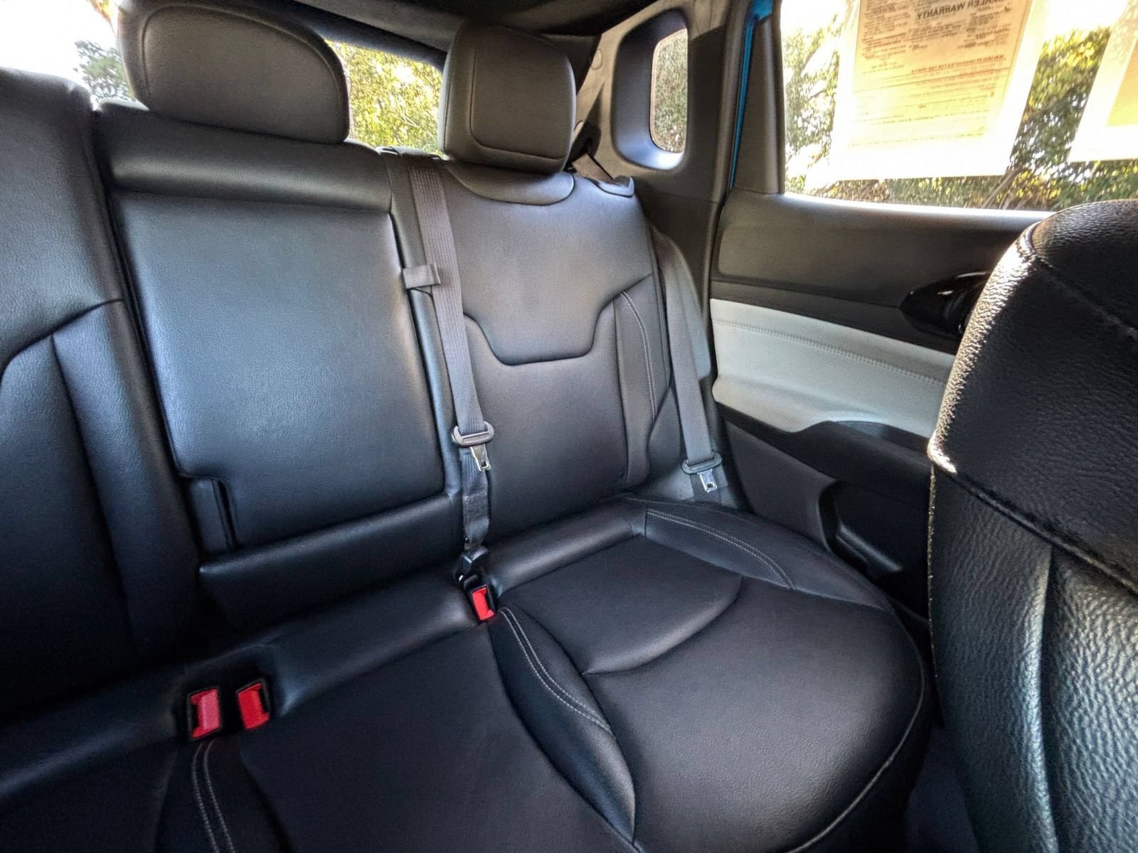 Used 2025 Jeep Compass Limited AWD/4WD image 37