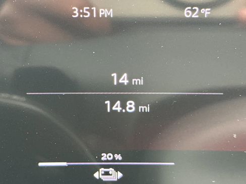 New 2025 Audi Q6 e-tron Premium Plus image 26