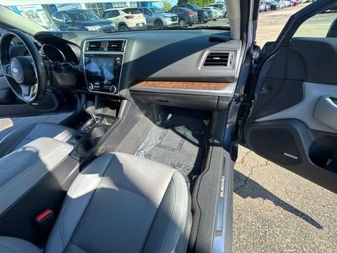 Used 2018 Subaru Outback 2.5i Limited AWD/4WD image 15