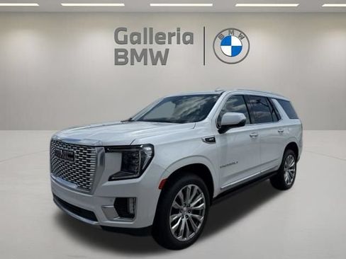 Used 2022 GMC Yukon Denali w/ Denali Premium Package RWD image 1