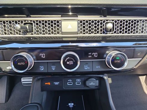 Used 2022 Honda Civic Sport Touring image 21